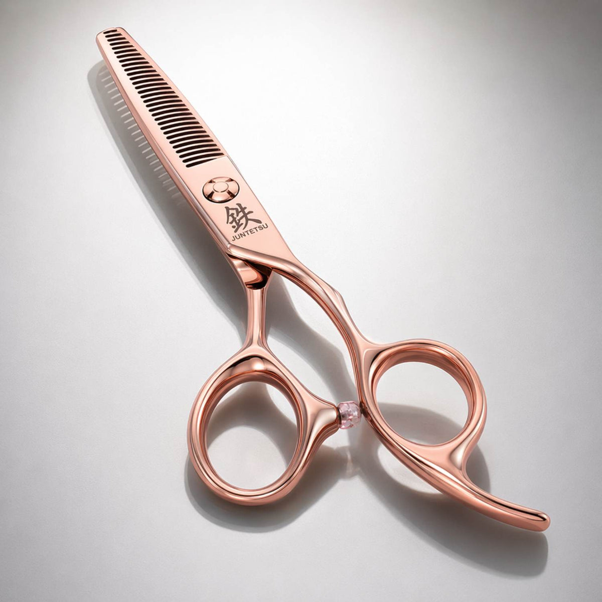 Ensemble de Ciseaux Or Rose Juntetsu VG10 Pro — Coupe & Effilage - ciseaux à effiler, vue d'angle