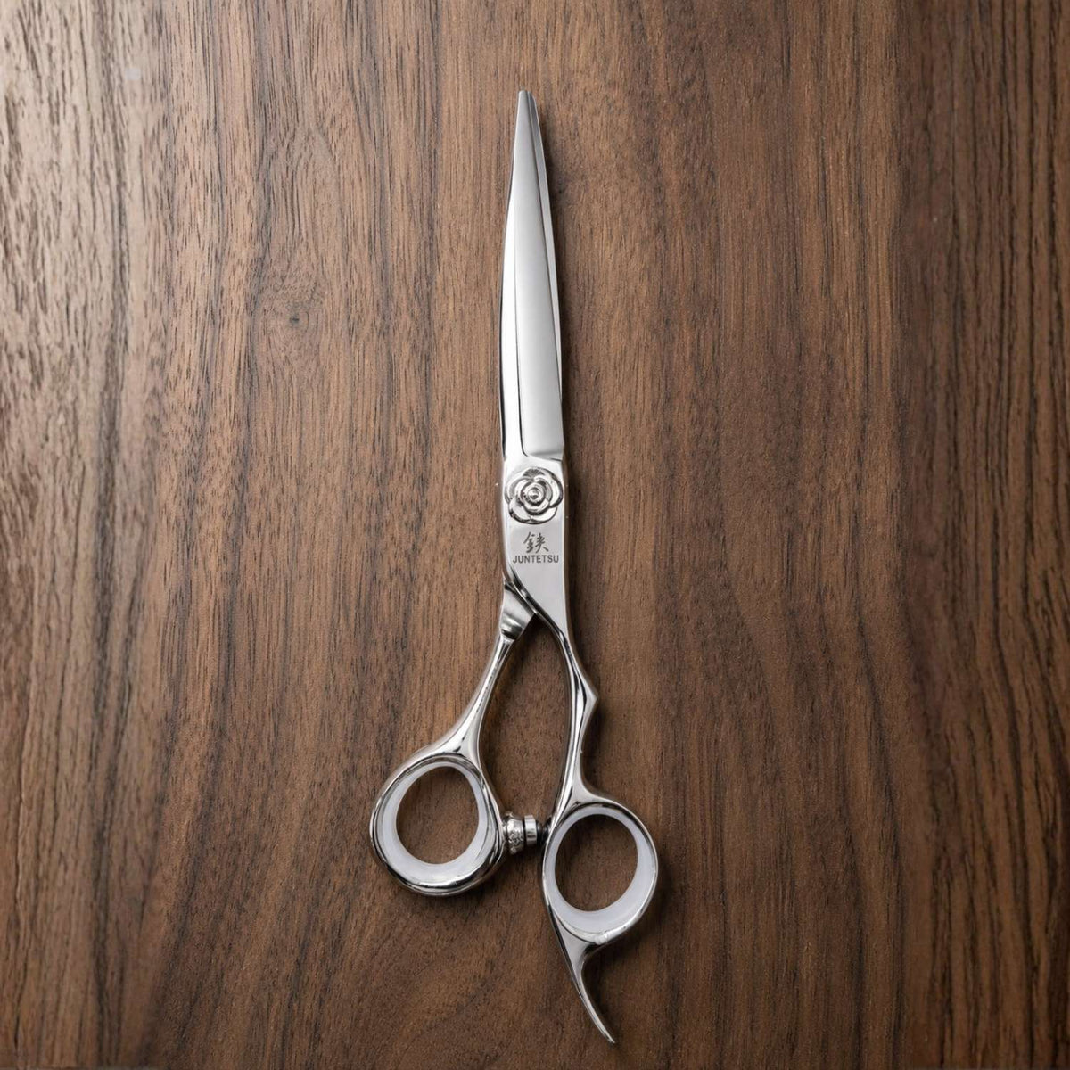 Ensemble de Ciseaux Rose Édition Limitée Juntetsu — Coupe & Effilage