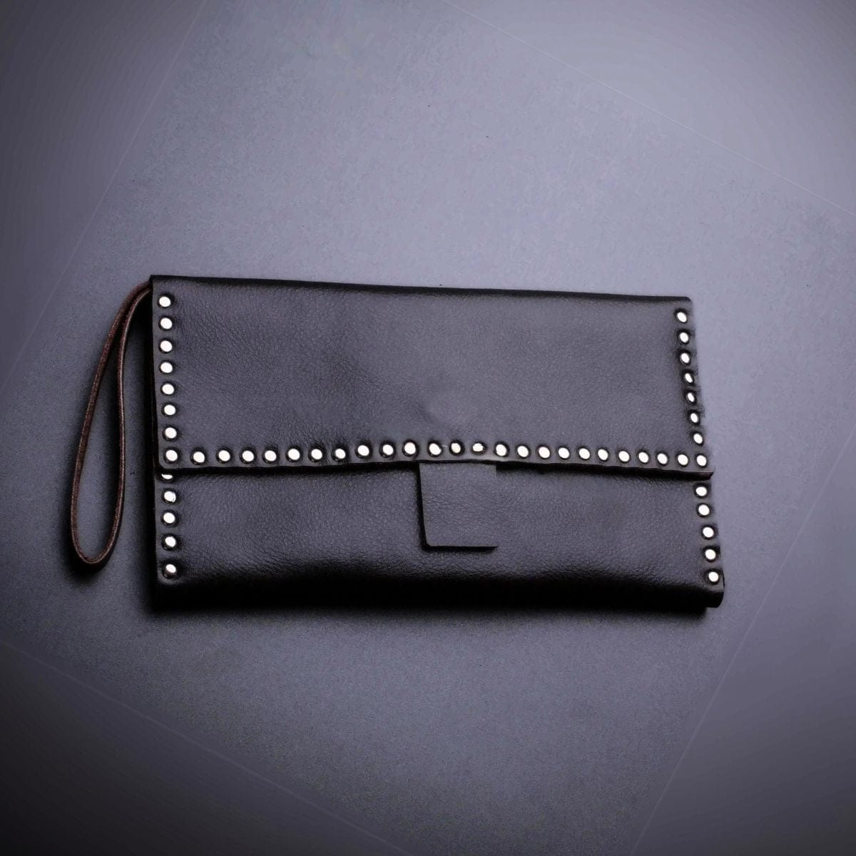 Pochette Heritage Cloutée à Ciseaux en Cuir Juntetsu — 4 Poches